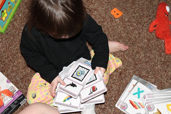 apple interactive cards