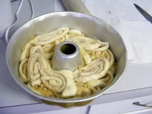 cinnamon roll 2