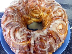 cinnamon roll 4