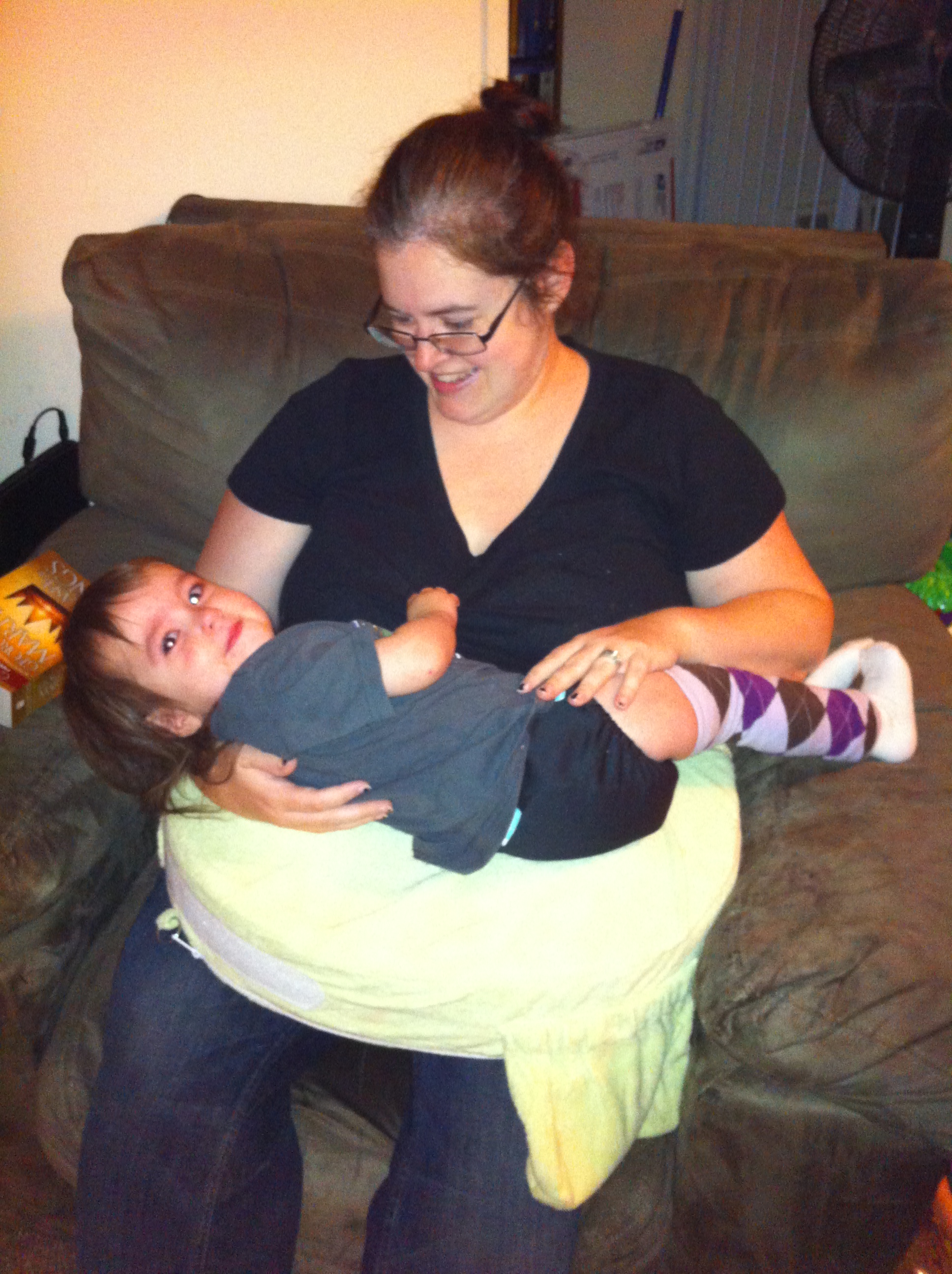 thule chariot baby sling