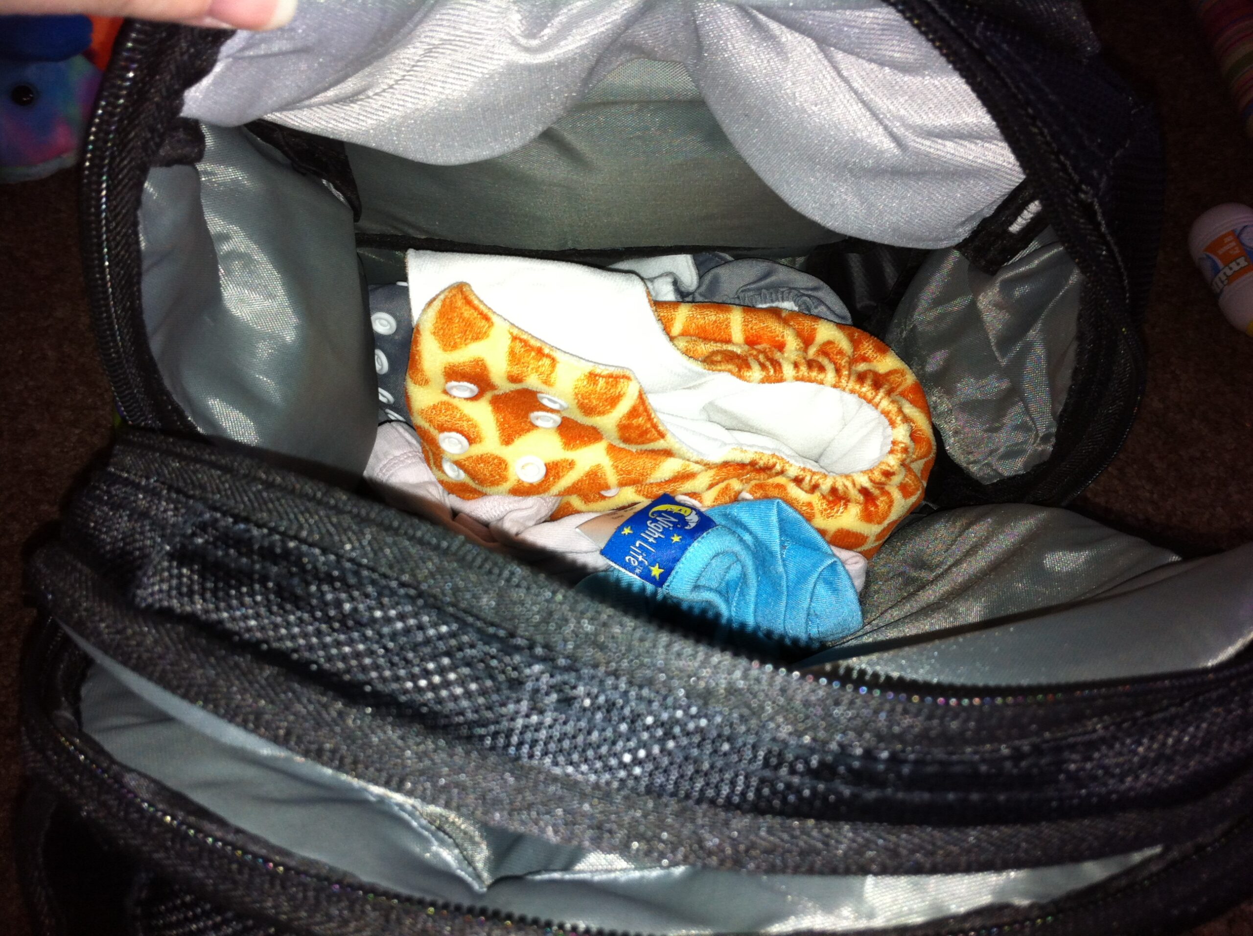 Dad Friendly Diaper Bags The Daddy Diaper Pack by DaddyScrubs