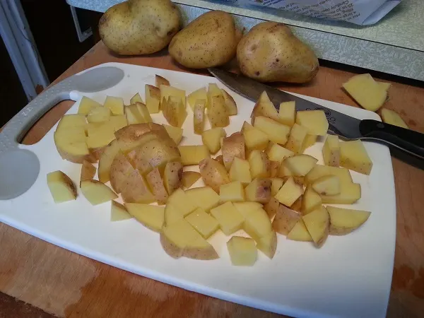 Chopped yellow potatoes