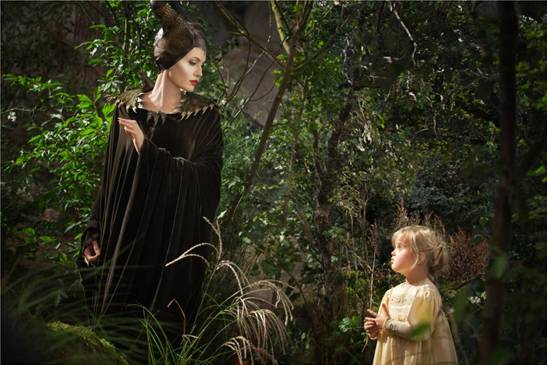 maleficent still with aurora