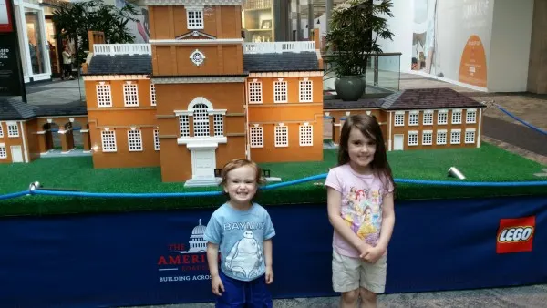 Independence Hall LEGO replica