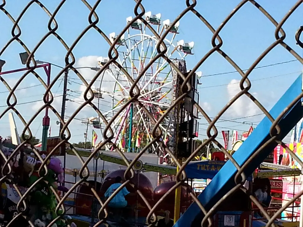 Ferris wheel at Ozaukee County Fair