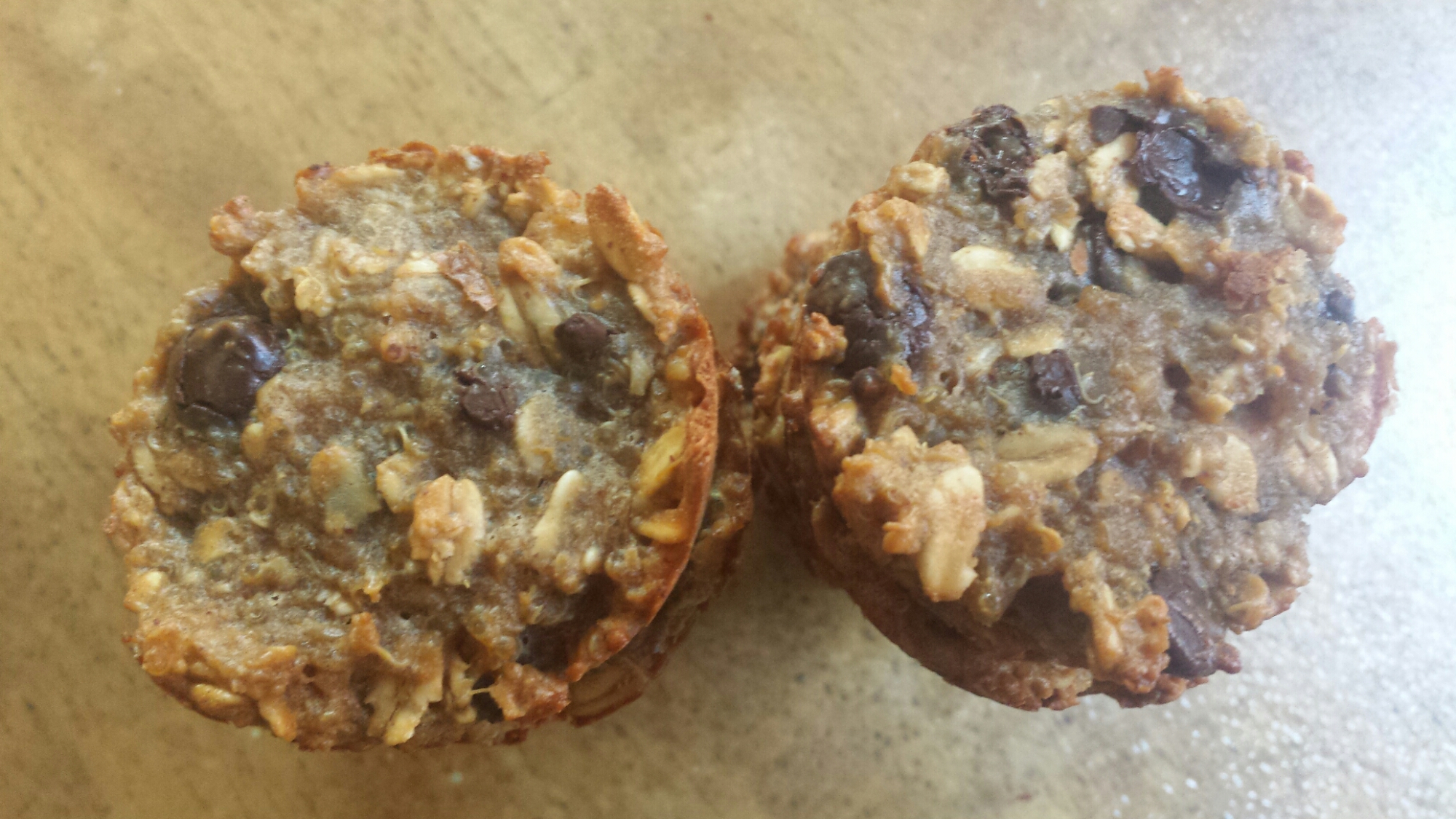 Chocolate chip peanut butter quinoa cookies