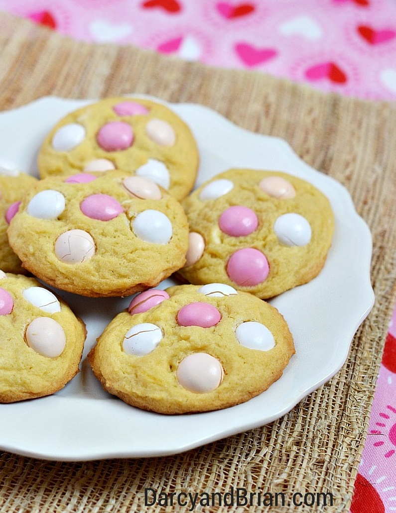 Whip up a batch of these Strawberry Shortcake Pudding Cookies for Valentine's Day!