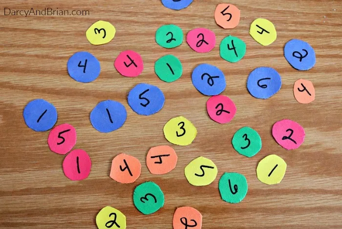 Teaching kids is fun and easy with this simple Fruit Loop Homemade Counting & Matching Game! Grab supplies and have fun with your kids!