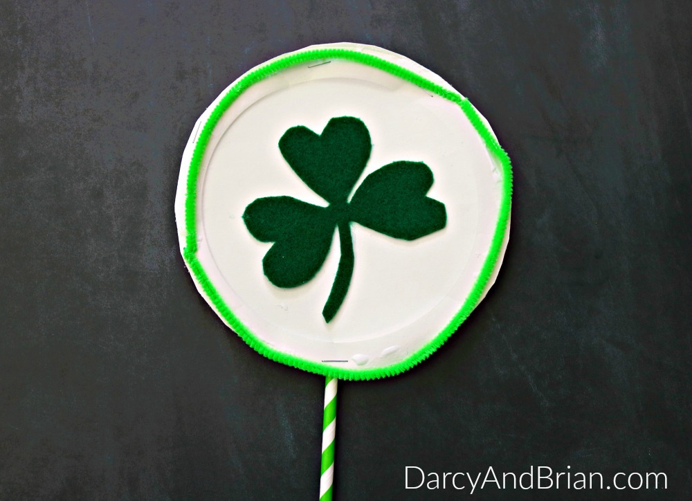 Get creative with a few simple craft supplies and make this kids craft St. Patrick's Day Shamrock Shaker!