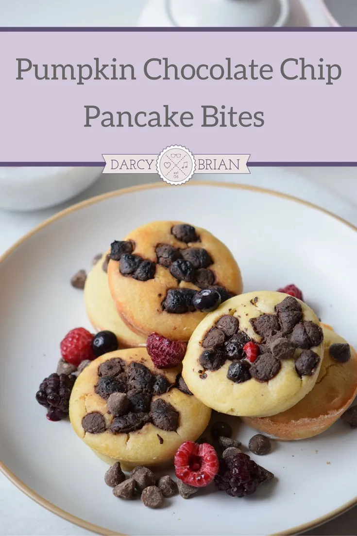 Looking for a delicious fall breakfast recipe? Make these quick and easy Pumpkin Chocolate Chip Pancake Bites. They are kid-friendly and perfect for busy school mornings!