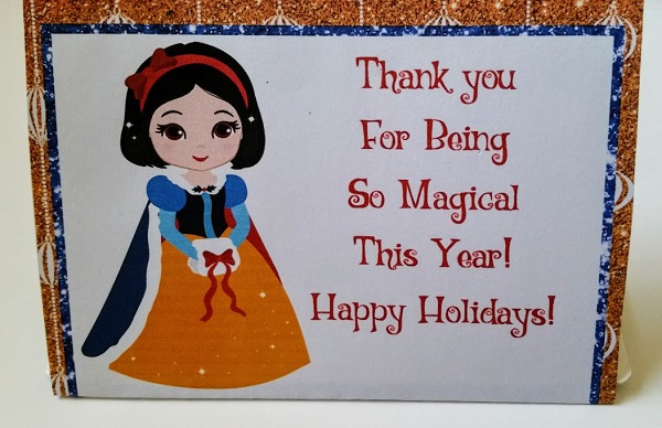 Have a little Disney princess fan on your list? These free Holiday Princess Printable Gift Card Holders are a cute way to give kids gift cards, tickets, or passes for Christmas. Great for last minute gift giving too!