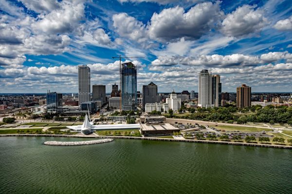 Looking for things to do with the kids this summer? Find out why you should plan a road trip to visit these 10 Museums to See in Wisconsin! Perfect way to make family travel educational.