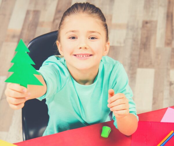 Keep the kids busy all year round with this list of fun and easy kids crafts and activities. Perfect for school breaks, homeschooling, rainy days, or any time you want to encourage your child to get creative!