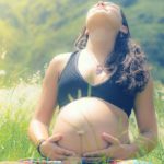 Looking for information to plan a natural birth? I started looking up information on having a baby when we were trying to conceive. I sought out even more information during my pregnancy. Check out The Ultimate List of Books and Resources for Natural Childbirth to help you learn and prepare for giving birth.