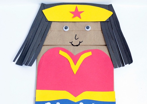 Completed Wonder Woman paper bag puppet using construction paper.