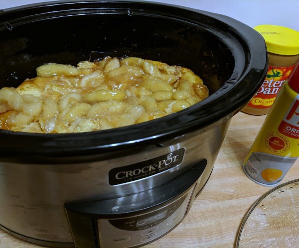 How to make apple pie bread pudding in crockpot