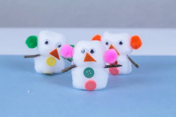  Cotton Ball Snowman 