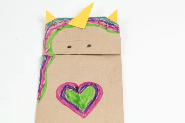 How to make a paper bag unicorn puppet craft for preschoolers