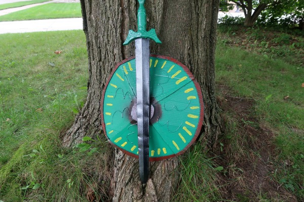 Toy sword and cardboard shield craft for Halloween or pretend play