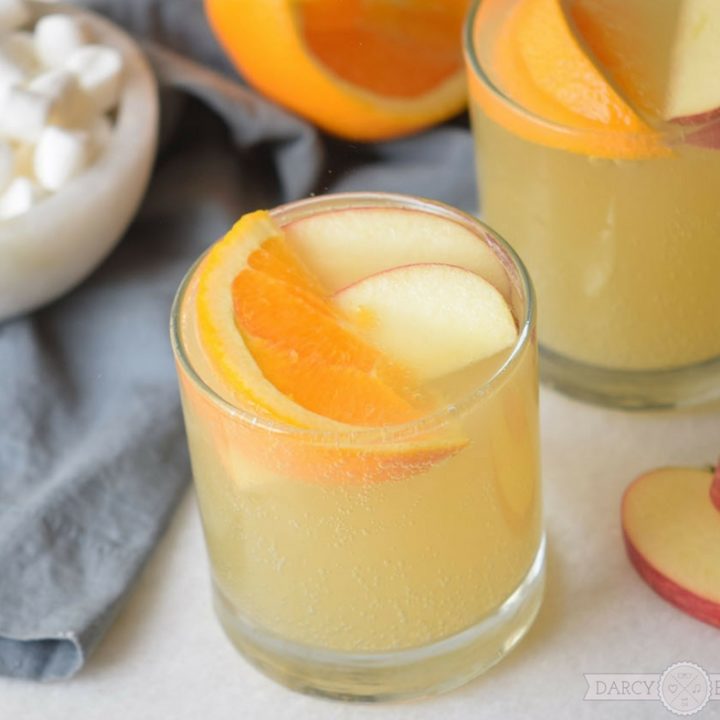 Easy Slow Cooker Apple Cider Fizzie