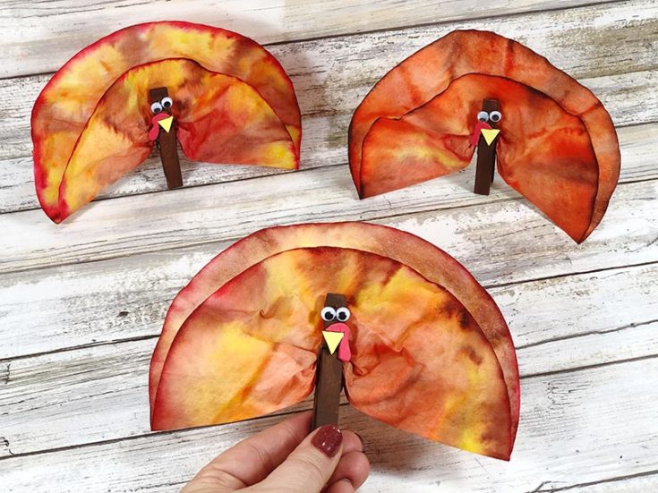 Finished coffee filter Thanksgiving turkeys craft project