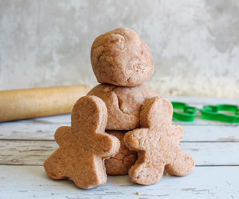 Easy Gingerbread Scented Homemade Playdough Recipe