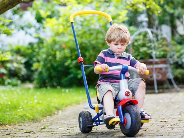 outdoor riding toys for preschoolers