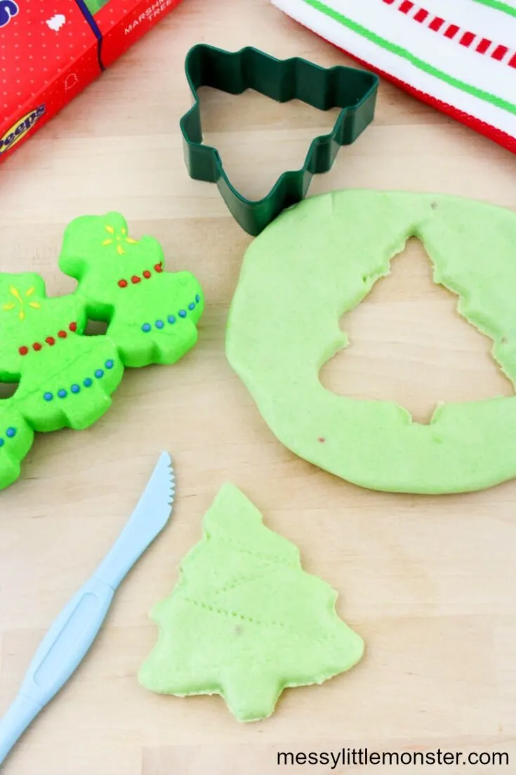 https://www.darcyandbrian.com/wp-content/uploads/2023/10/christmas-playdough-2-735x1103.jpg.webp